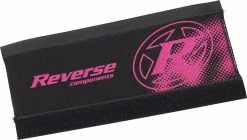 Reverse Components Reverse - Protège Base Arrière Néoprène Avec Logo 12 Reverse Components Reverse - Protège Base Arrière Néoprène Avec Logo -VTT Soldes 7447 1 3840x2160