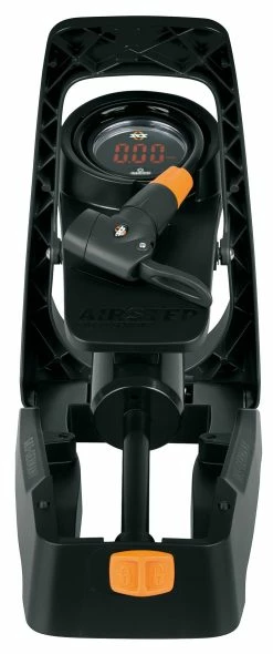 SKS - Pompe à Pied Airstep Digi Pour Vélo électrique 11 SKS - Pompe à Pied Airstep Digi Pour Vélo électrique -VTT Soldes sks pompe a pied airstep digi detail 3 3840x2160