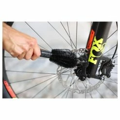 Zefal - Set De 3 Brosses Pour Nettoyage Vélo -VTT Soldes zefal set brosses nettoyage velo detail 5 3840x2160